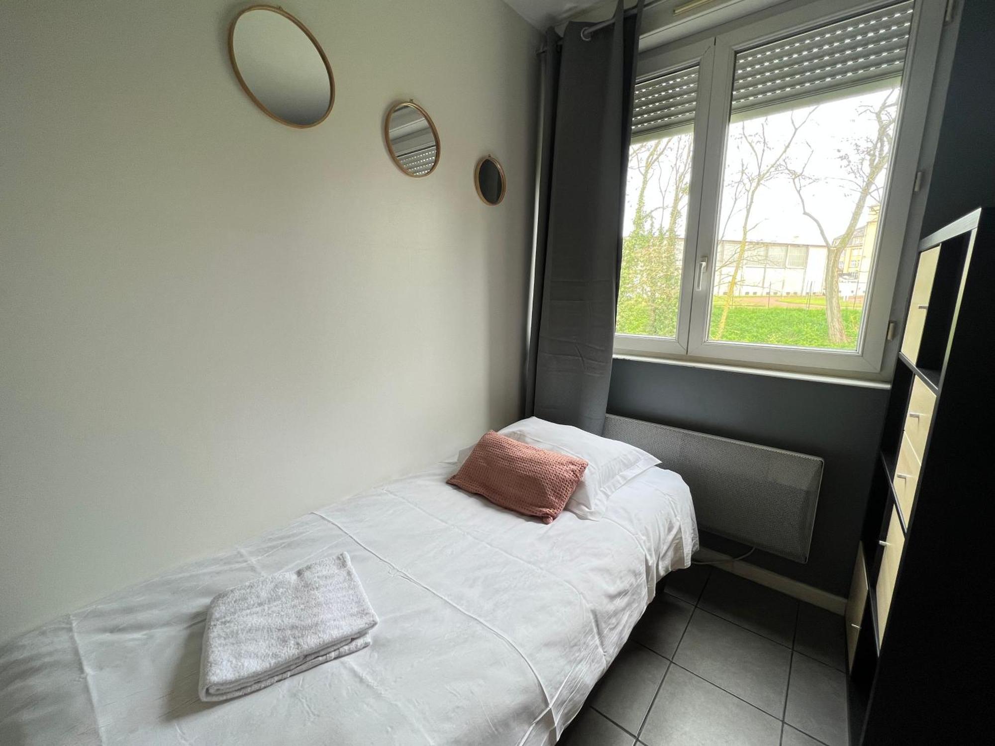 Апартаменти La Paille Metz Luxembourg Parking Un-Sejour-A-Part Екстер'єр фото