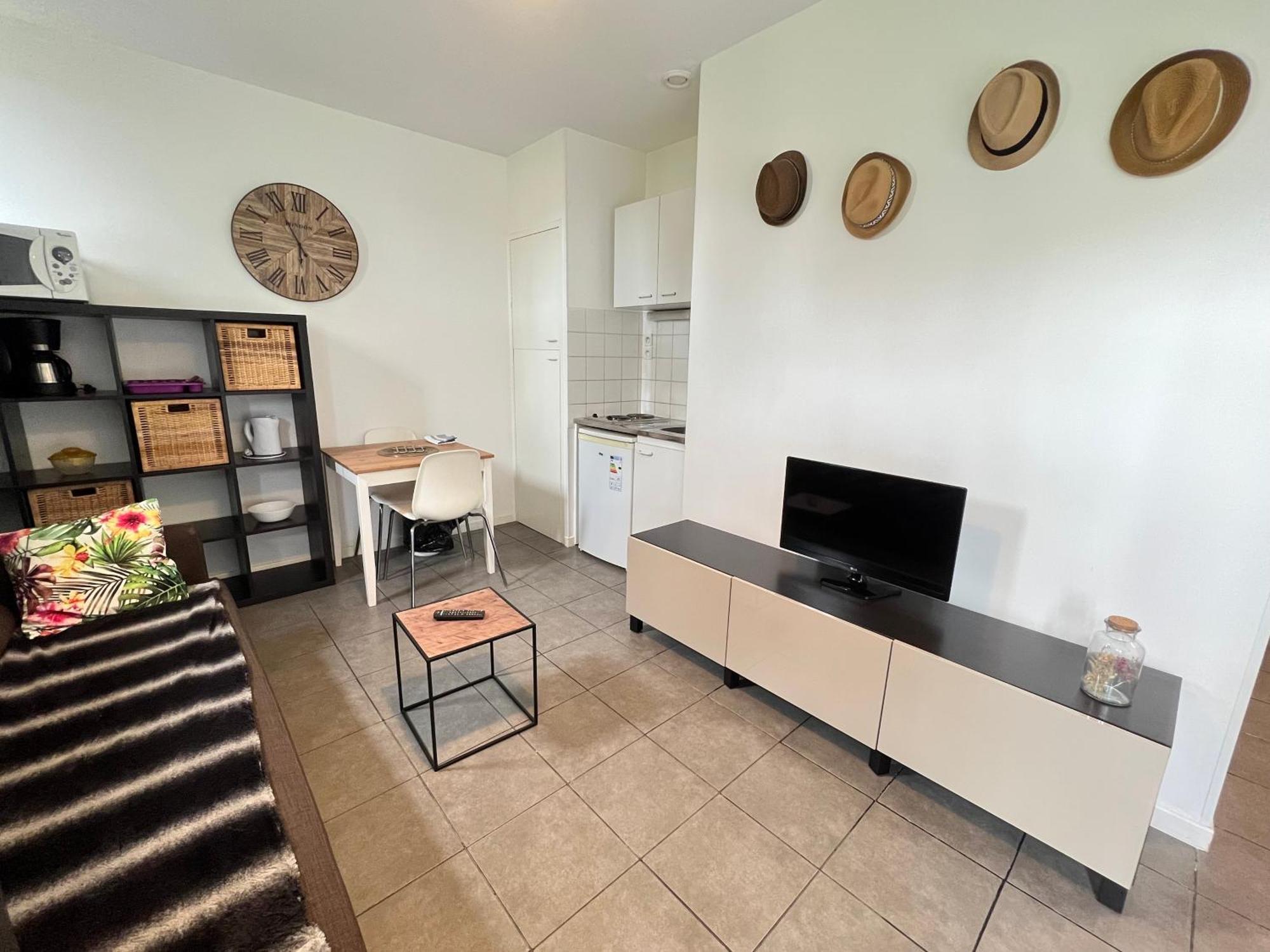 Апартаменти La Paille Metz Luxembourg Parking Un-Sejour-A-Part Екстер'єр фото